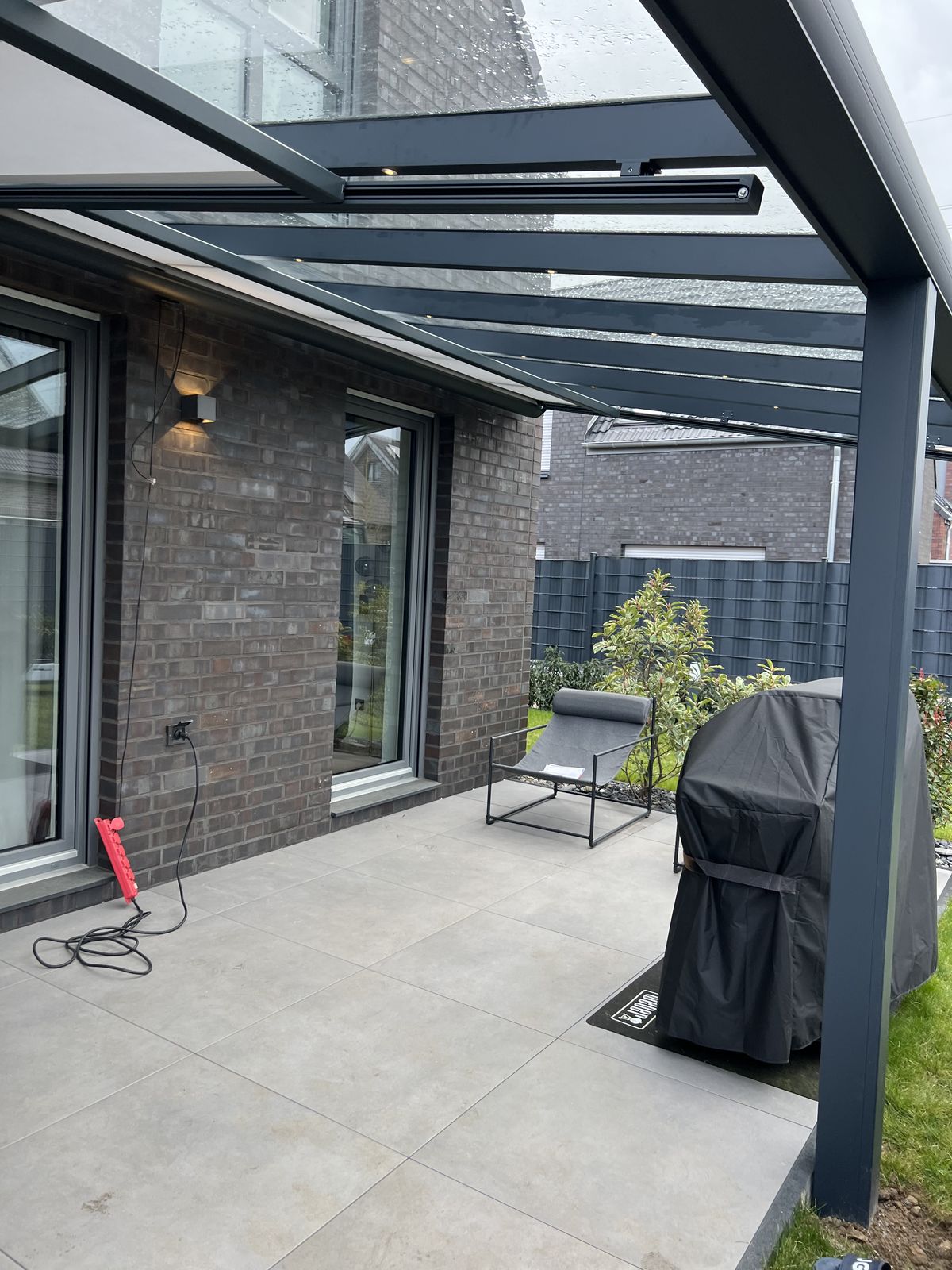 Moderne Terrassenüberdachung